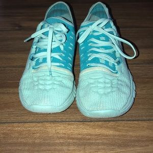 Tiffany blue running shoes